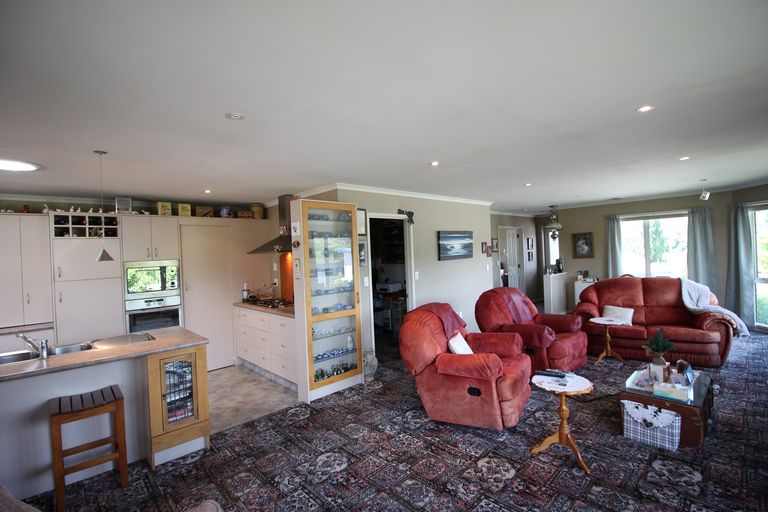 Photo of property in 6 Walnut Grove, Alexandra, 9320