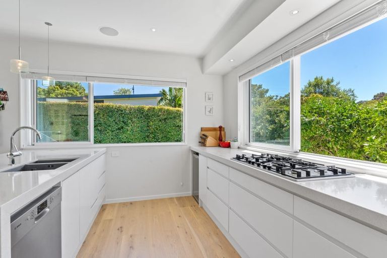 Photo of property in 9 Penzance Road, Mairangi Bay, Auckland, 0630