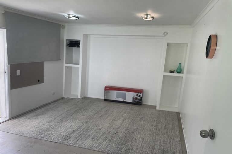 Photo of property in 2/46a Salisbury Road, Birkdale, Auckland, 0626