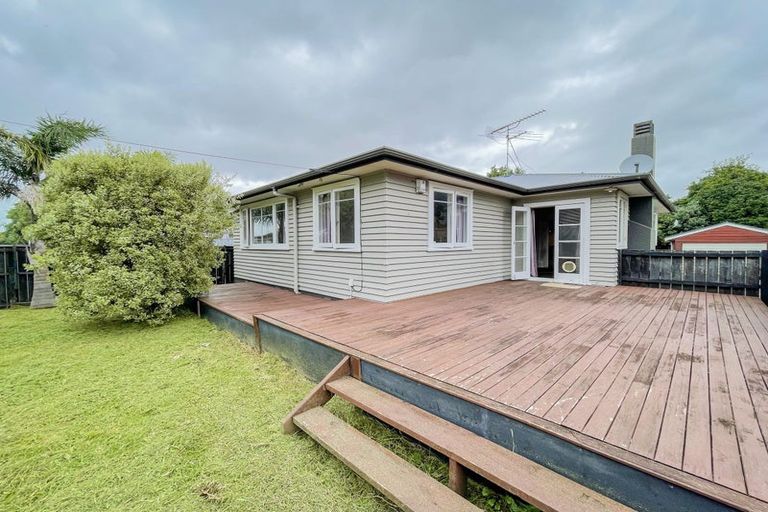 Photo of property in 2 Matangi Road, Mount Wellington, Auckland, 1060