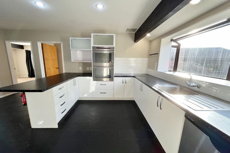 Photo of property in 48 Radiata Avenue, Parklands, Christchurch, 8083