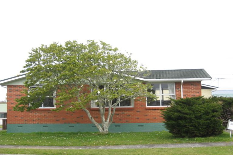 Photo of property in 26 Trelawney Crescent, Westown, New Plymouth, 4310