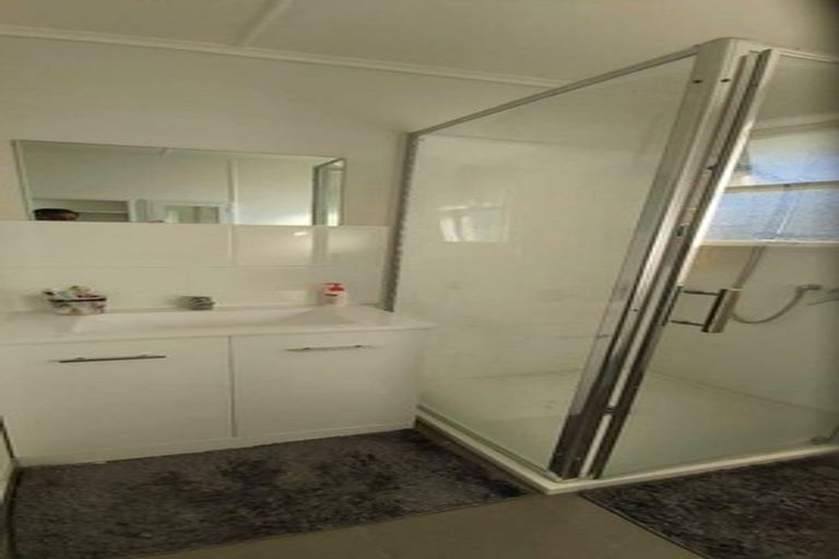 Photo of property in 53 Leicester Street, Cannons Creek, Porirua, 5024