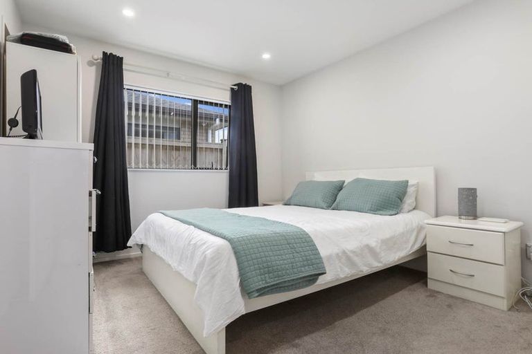 Photo of property in 10 Silver Beech Street, Takanini, 2110