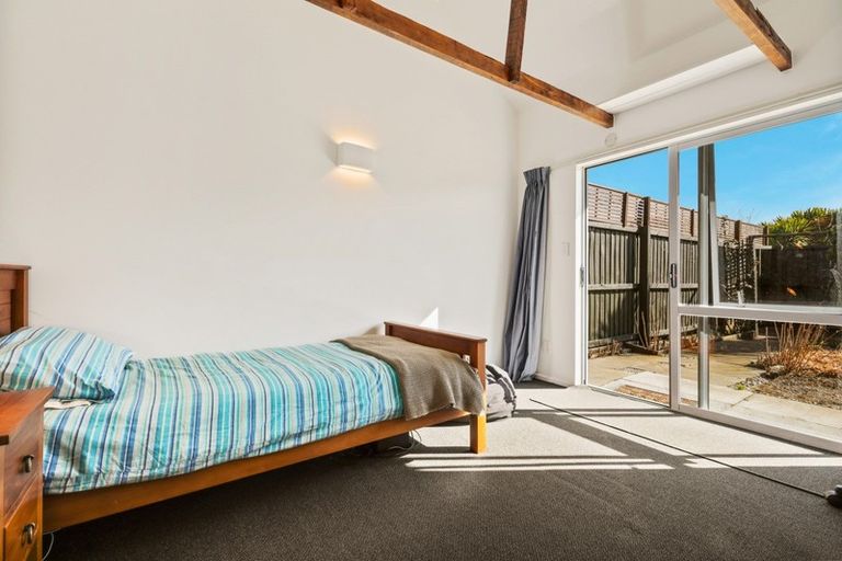 Photo of property in 72 Oram Avenue, New Brighton, Christchurch, 8061