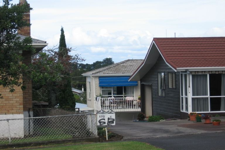 Photo of property in 170 Titirangi Road, New Lynn, Auckland, 0600