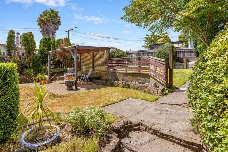 Photo of property in 45 Pohutukawa Place, Bell Block, New Plymouth, 4312