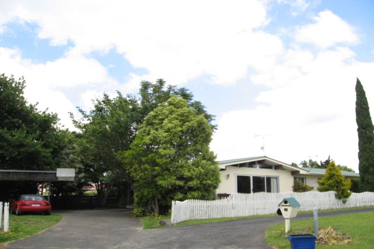 Photo of property in 8 Fair Oaks, Pukekohe, 2120