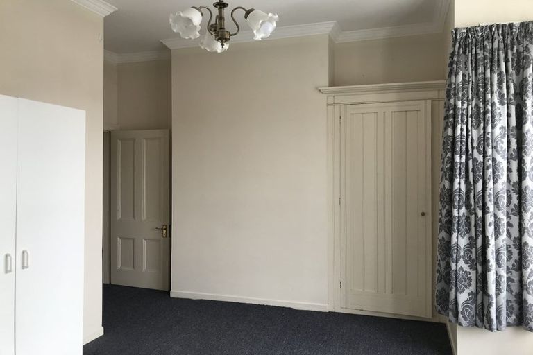 Photo of property in 16a Thompson Street, Mount Cook, Wellington, 6011