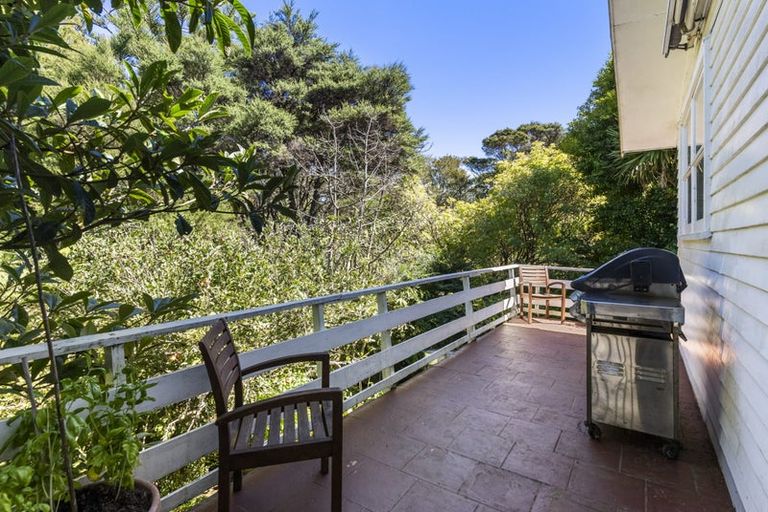 Photo of property in 612 Glenfield Road, Bayview, Auckland, 0629