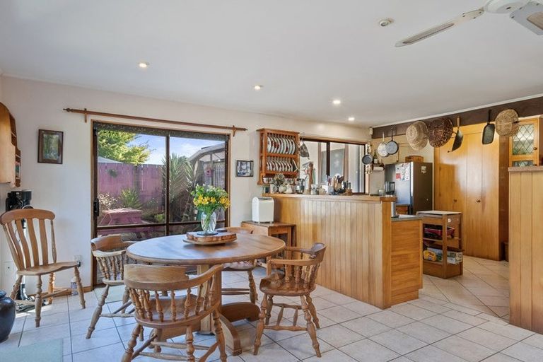 Photo of property in 59 Kirk Street, Otaki, 5512