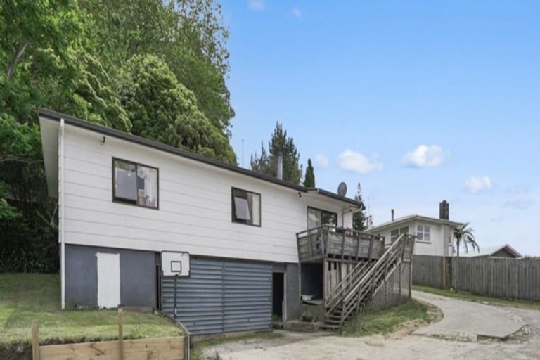 Photo of property in 100 Old Quarry Road, Selwyn Heights, Rotorua, 3015