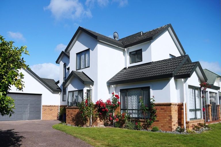 Photo of property in 21 Nielsen Gardens, Rototuna, Hamilton, 3210