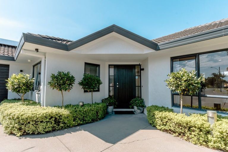 Photo of property in 16 Tomika Crescent, Papamoa Beach, Papamoa, 3118