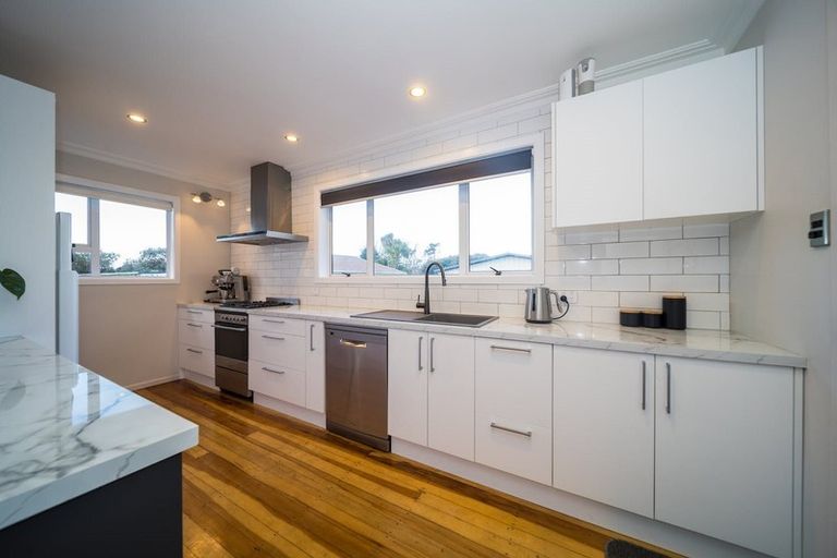 Photo of property in 36 Cameron Street, Hawera, 4610