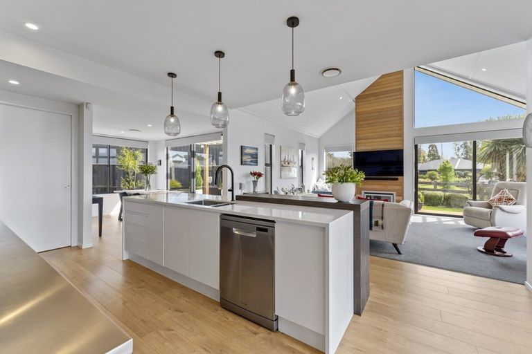 Photo of property in 32 Carnaveron Drive, Lincoln, 7608