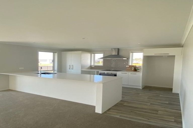 Photo of property in 2 Muddle Lane, Pyes Pa, Tauranga, 3112