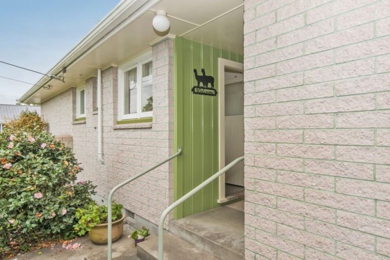 Photo of property in 21 Carston Street, Leeston, 7632