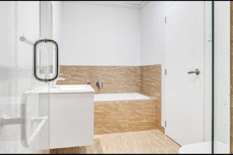 Photo of property in 61 Te Aparangi Road, Papakura, 2110