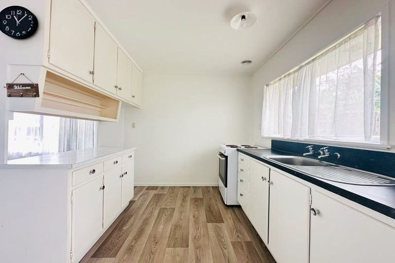 Photo of property in 22 Grande Vue Road, Hillpark, Auckland, 2102