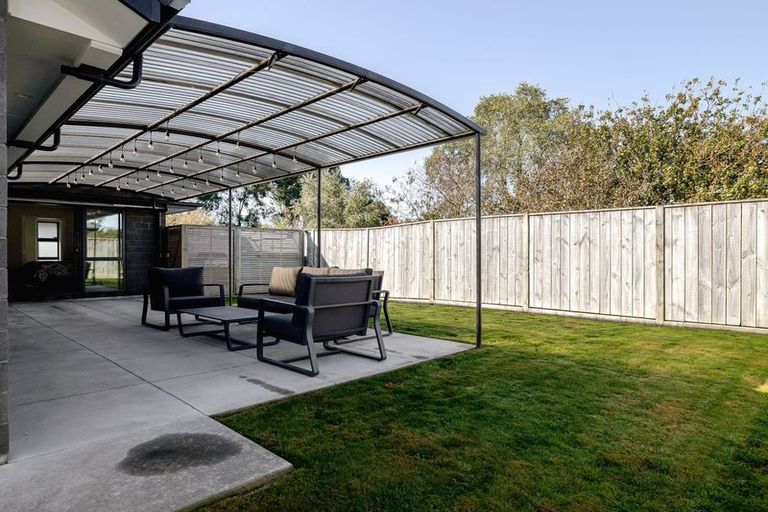Photo of property in 33 Monarch Drive, Ashhurst, 4810