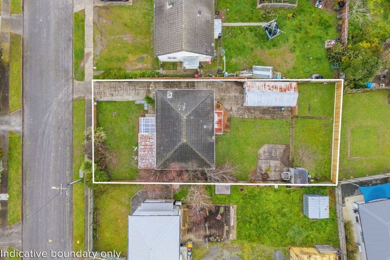 Photo of property in 34 Milne Crescent, Taita, Lower Hutt, 5011