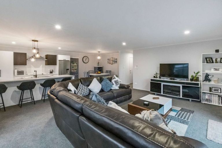 Photo of property in 6 Blacklock Road, Pyes Pa, Tauranga, 3112