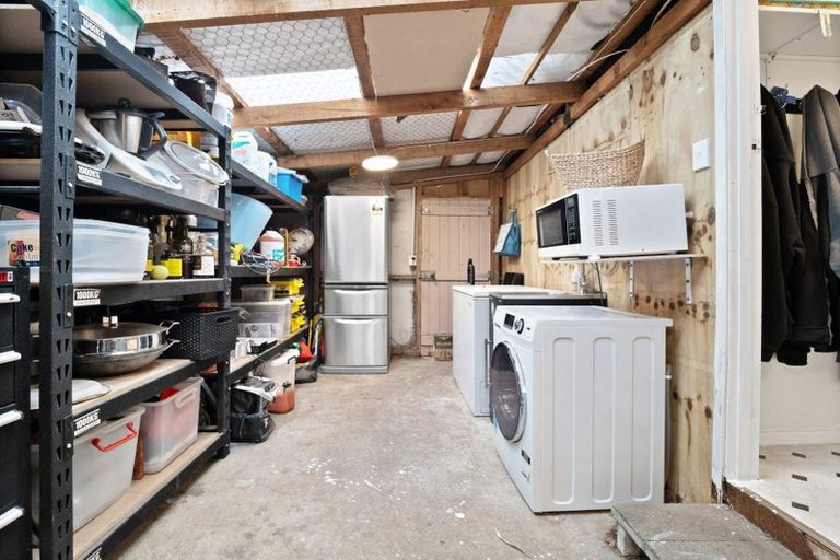 Photo of property in 17 Fingall Street, South Dunedin, Dunedin, 9012