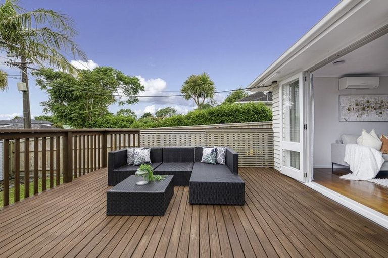 Photo of property in 123 Wharf Road, Te Atatu Peninsula, Auckland, 0610