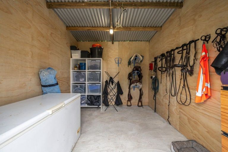 Photo of property in 21 Raumai Road, Bulls, 4894