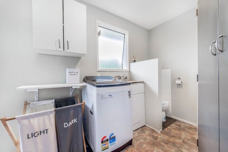 Photo of property in 20 Inwoods Road, Parklands, Christchurch, 8083