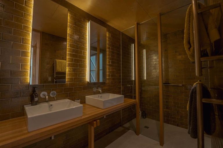 Photo of property in 19 Lagoon Way, Omaha, 0986