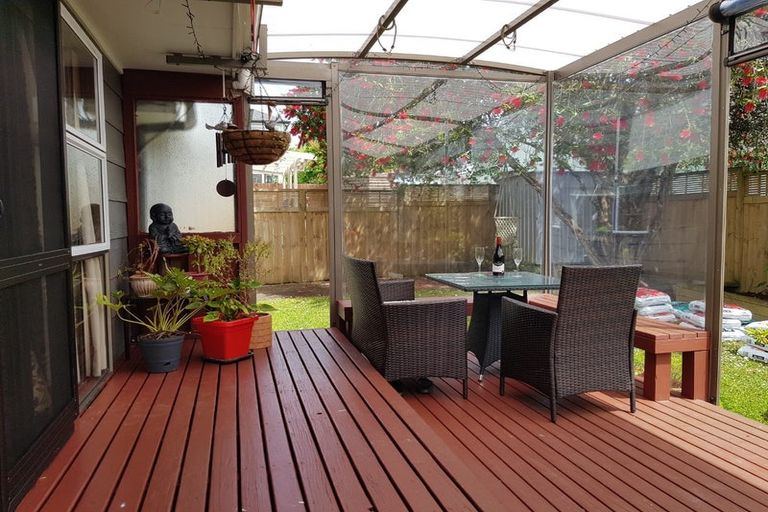 Photo of property in 6/177 Onewa Road, Birkenhead, Auckland, 0626