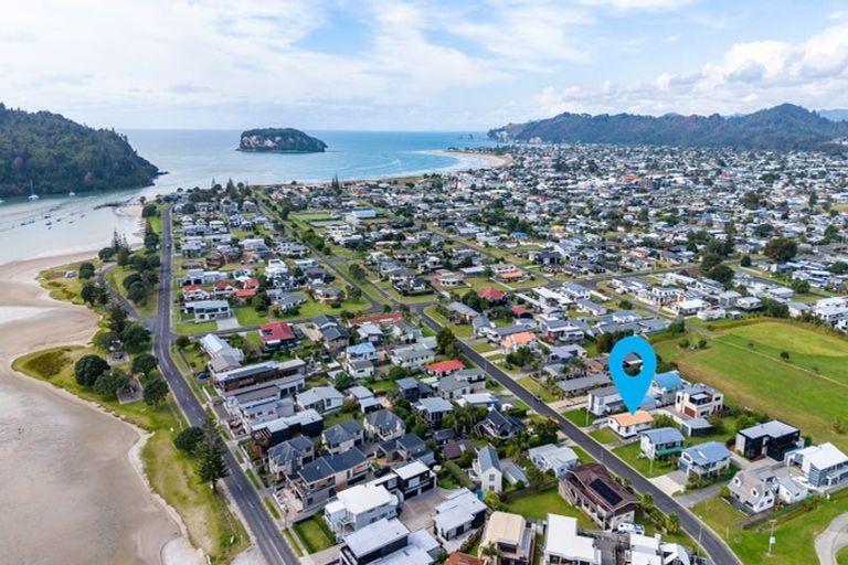 Photo of property in 617a Harbour View Road, Whangamata, 3620