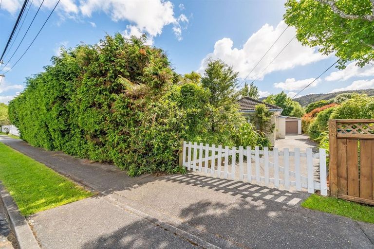 Photo of property in 30 Hyde Street, Wainuiomata, Lower Hutt, 5014
