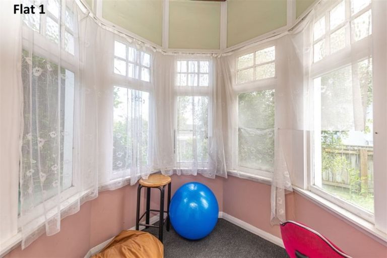 Photo of property in 6 Caius Avenue, Gonville, Wanganui, 4501