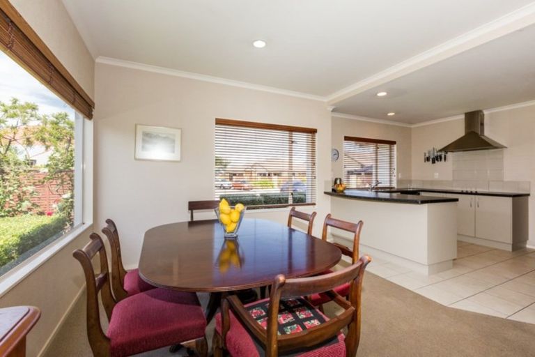 Photo of property in 7 Park Lane, Greenmeadows, Napier, 4112