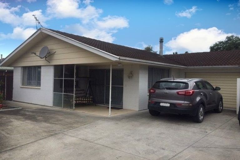 Photo of property in 3a Queen Street, Rangiora, 7400