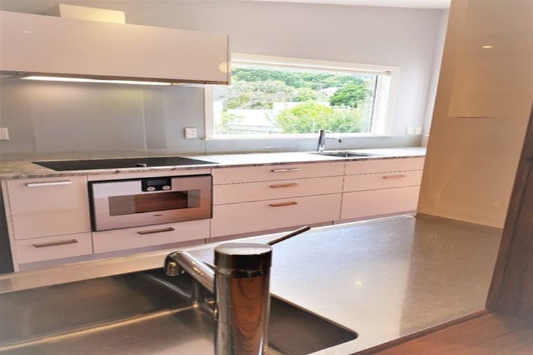 Photo of property in 128 Derwent Street, Island Bay, Wellington, 6023