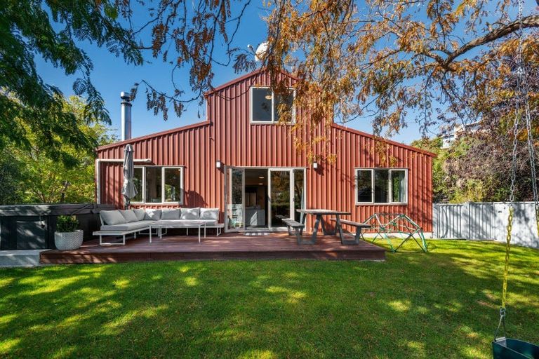 Photo of property in 16 Athenry Road, Bridge Hill, Alexandra, 9320