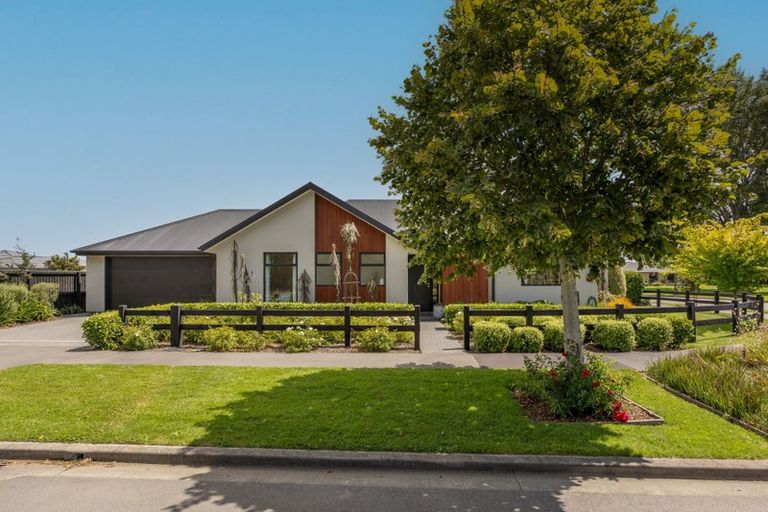 Photo of property in 56 Provincial Road, Halswell, Christchurch, 8025