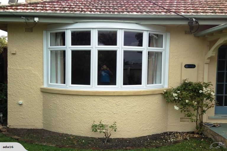 Photo of property in 1/8 Merani Street, Narrow Neck, Auckland, 0622