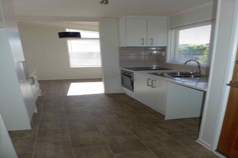 Photo of property in 39 Beeston Crescent, Manurewa, Auckland, 2102