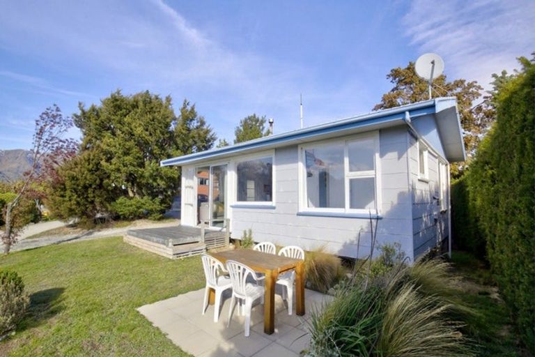 Photo of property in 179 Lakeview Terrace, Lake Hawea, Wanaka, 9382