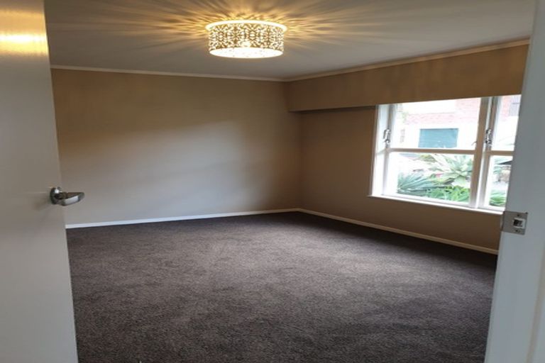 Photo of property in 2/59 Francis Street, Hauraki, Auckland, 0622