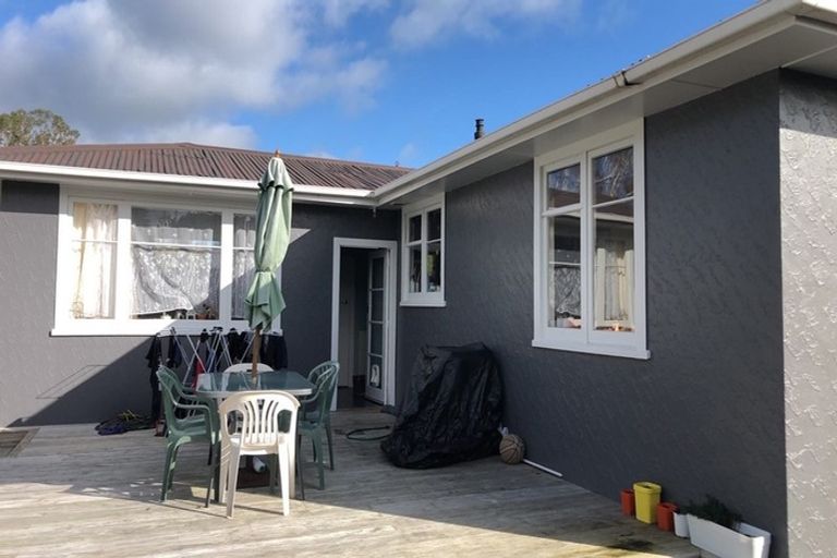 Photo of property in 12 Conway Place, Terrace End, Palmerston North, 4410
