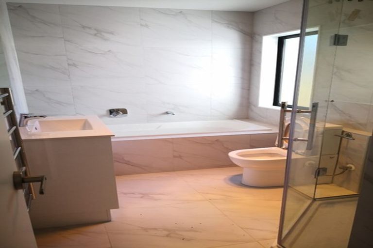 Photo of property in 135 Tiriwa Drive, Massey, Auckland, 0614