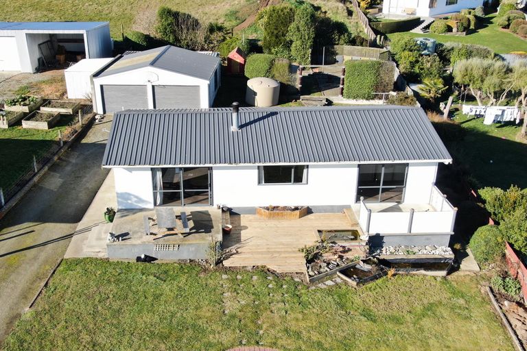 Photo of property in 14 High Street, Kakanui, Oamaru, 9495