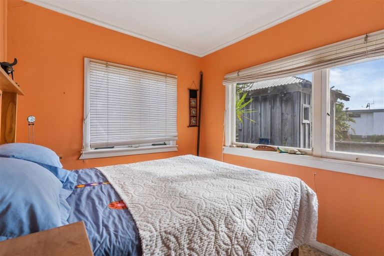 Photo of property in 85 Seaforth Road, Waihi Beach, 3611