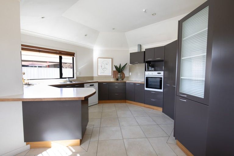 Photo of property in 1a Mission Road, Greenmeadows, Napier, 4112